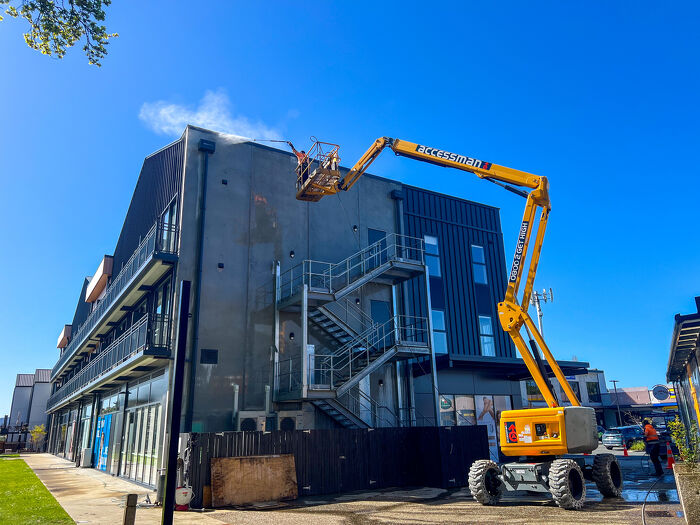 Benefits of Commercial Pressure Washing
