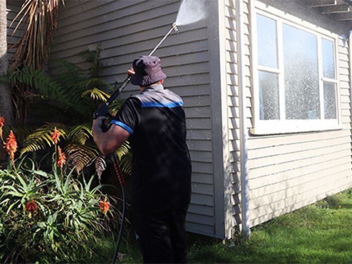 Ultimate Guide to Soft Washing Your Home in Australia