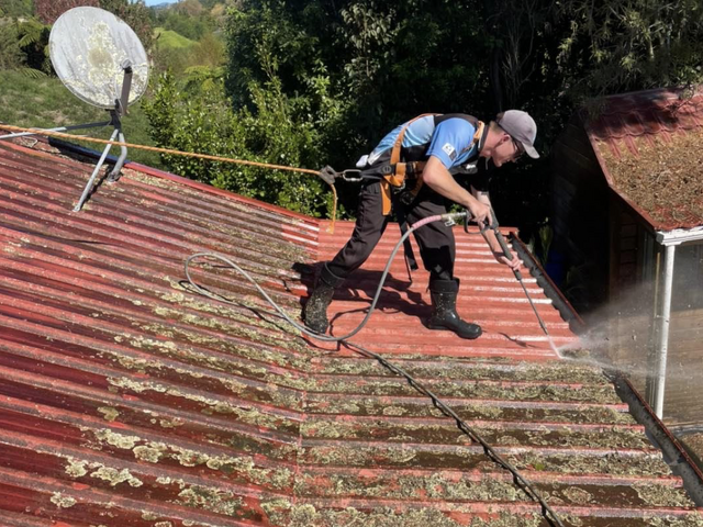 The Complete Guide to Pressure Washing, Gutter Cleaning and Solar Panel Cleaning in Geelong VIC
